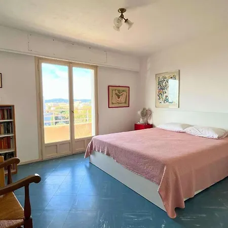 Appartement Le Marbello- Vue Mer- Plages- Commerces *